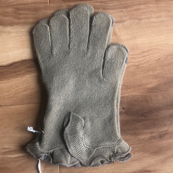 Mud Pie Smart Screen Woman’s Knit Gloves - Picture 2 of 7